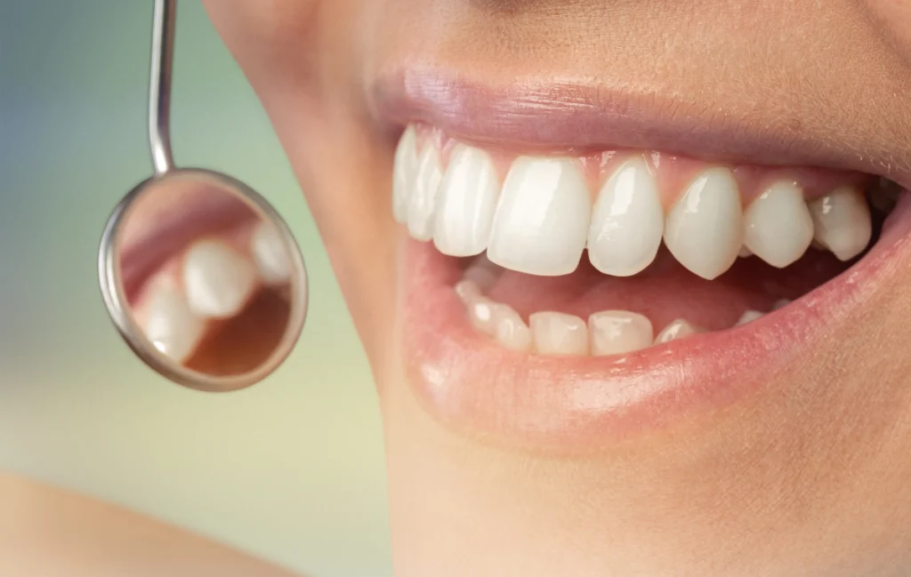 adobestock Soins médicaux des gencives Chirurgiens-dentistes à Juan-les-pins | Cabinet dentaire du Lys