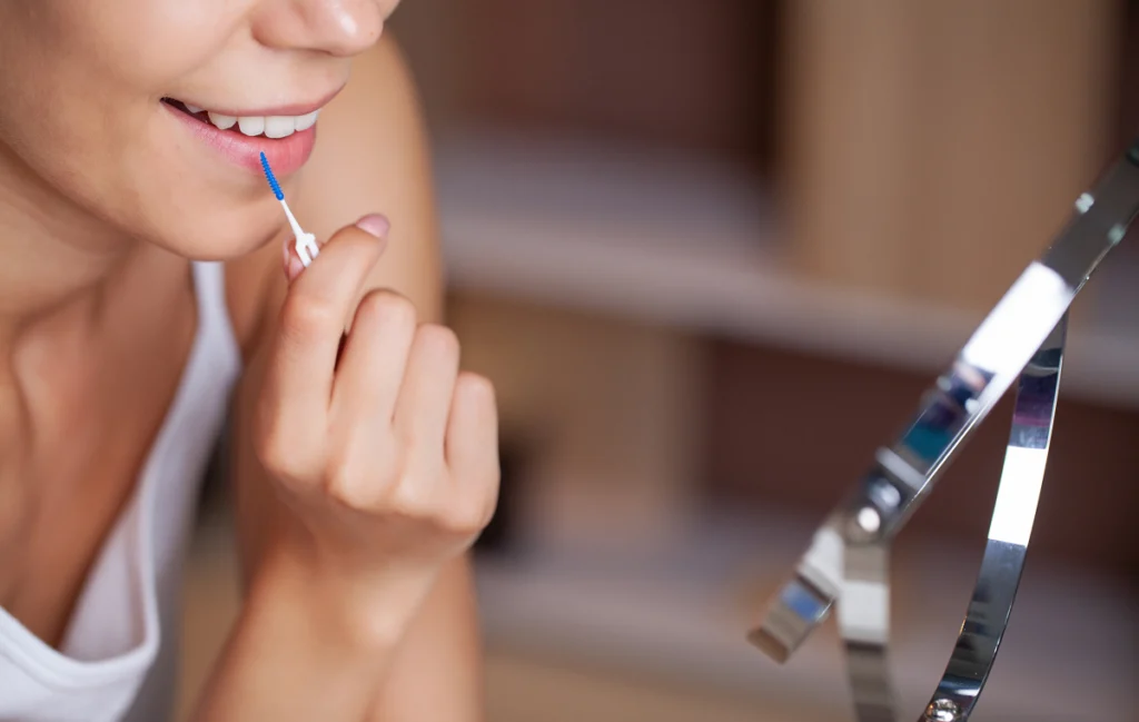 chirurgie guidee precision juan les pins chirurgie guidee precision juan les pins Utilisation des brossettes Chirurgiens-dentistes à Juan-les-pins | Cabinet dentaire du Lys